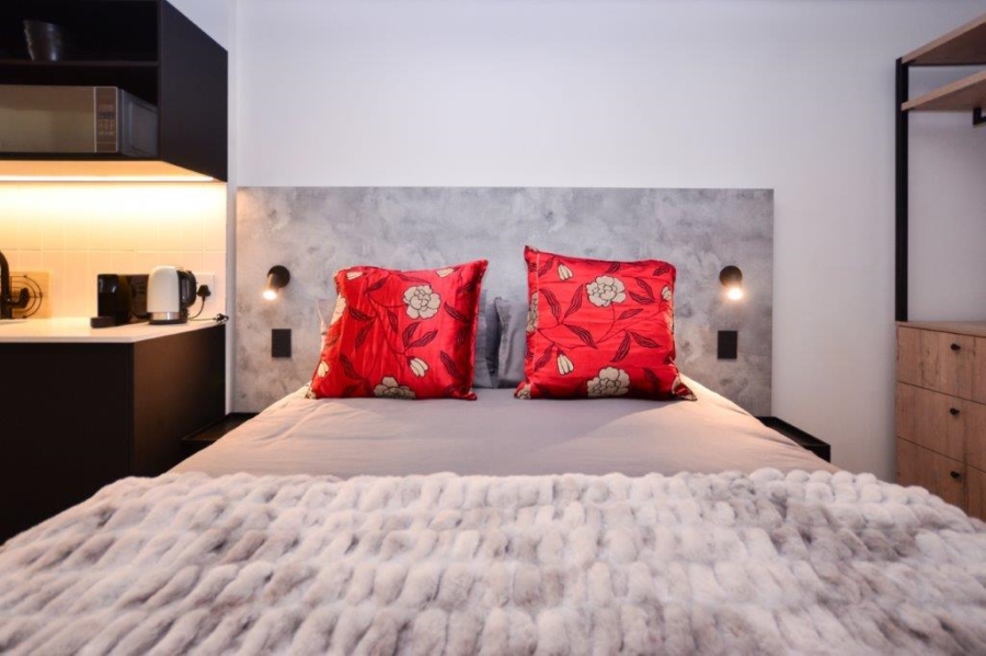 To Let 0 Bedroom Property for Rent in Sea Point Western Cape